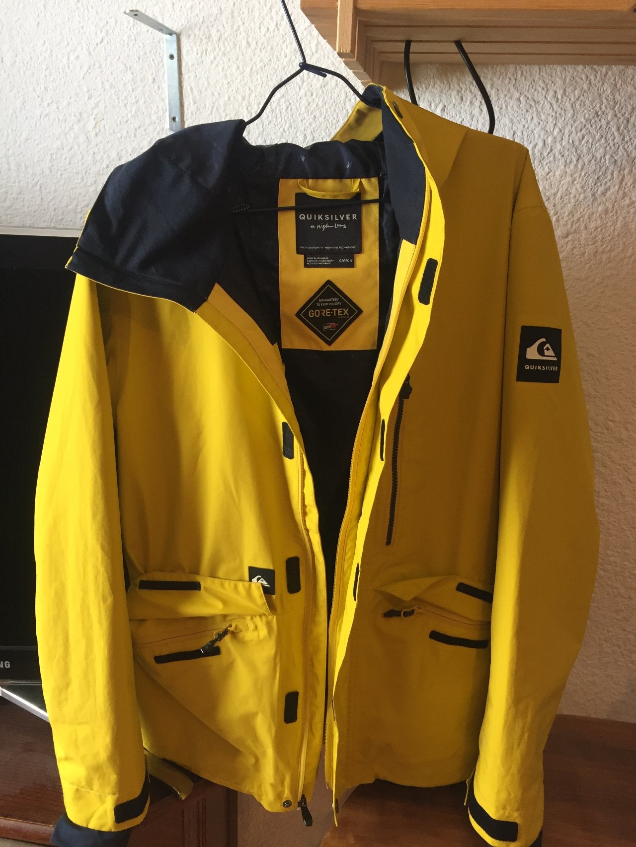 Vestes de ski & snow Quiksilver Mission GTX Jaune occasion | Barooders