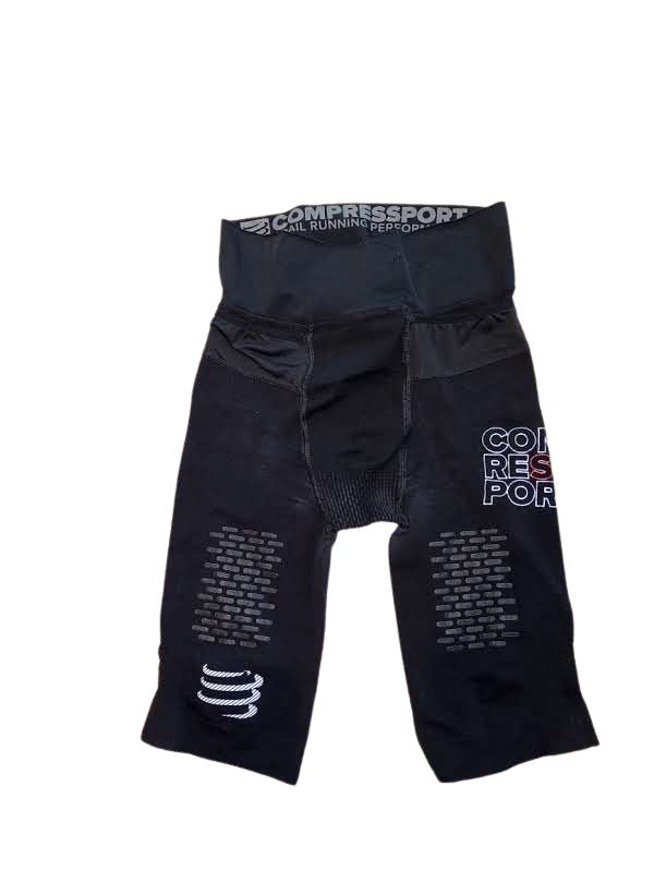  compressport  homme noir 