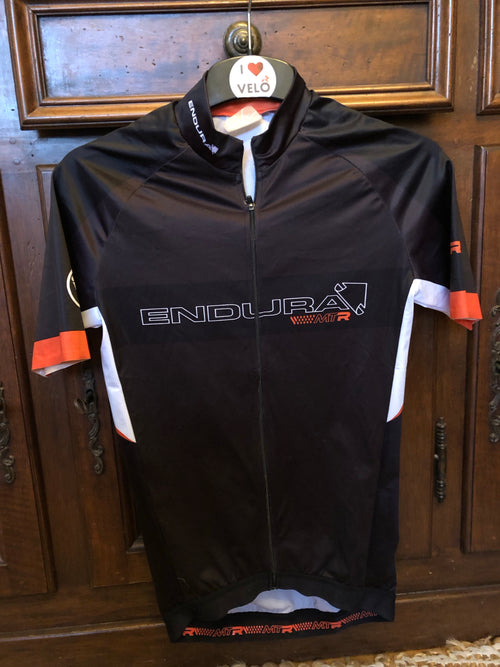 Maillots de vélo Endura