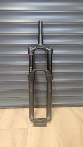 RockShox Yari RC