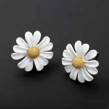 Load image into Gallery viewer, Cute Little Daisy Collection
