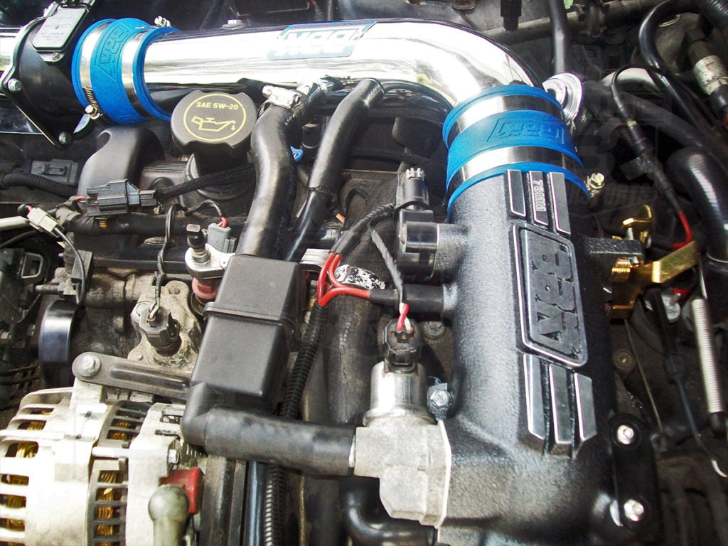 買取り実績 BBK GT Intake 1780 Mustang 78mm Throttle Ford Body 78mm Intake  Throttle High 96-04 Flow Power Plus Series for Ford Mustang GT 4.6L 2V  Charcoal Finish