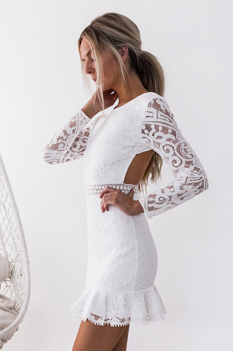 Medindie Dress (White) - BEST SELLING – Xenia Boutique