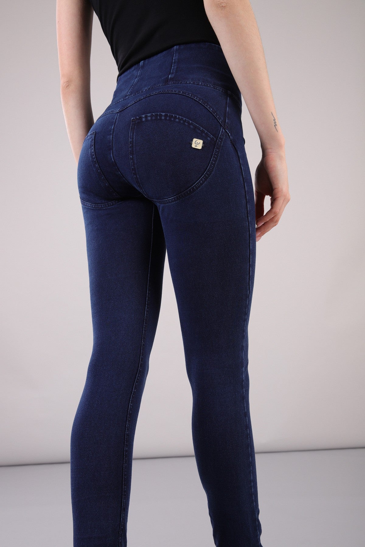 high waisted dark wash jeans