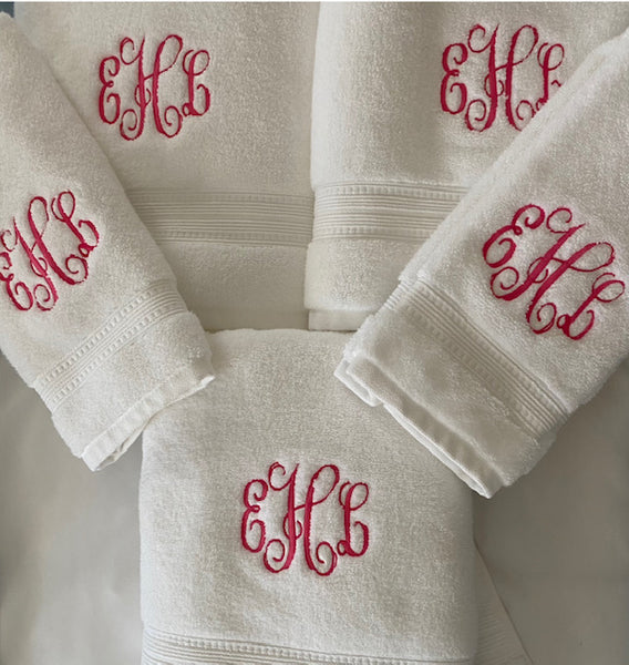 Monogrammed Bathroom Towel Set / Personalized Towels / 3 Piece