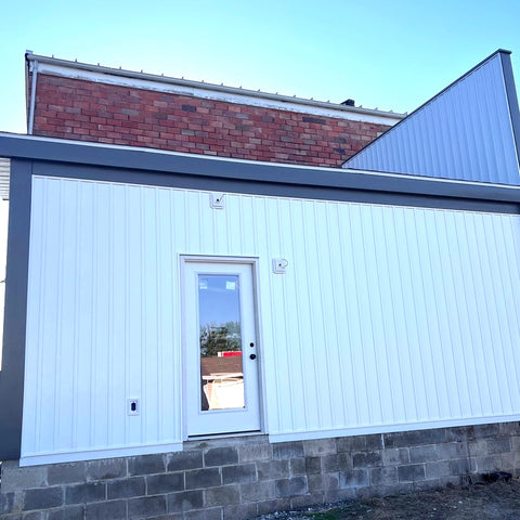 Harrisburg Missouri coffee shop bakery to-go area at Walnut and Twine renovation