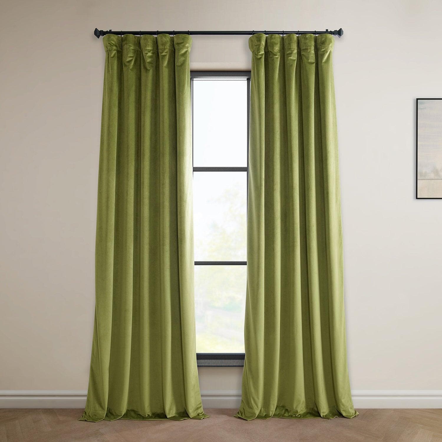 Retro Green Heritage Plush Velvet Curtain
