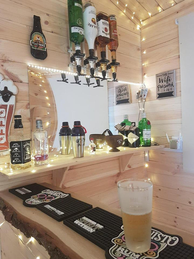 Bar corner in log cabin