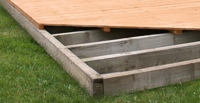 Full sized image of wooden portabase