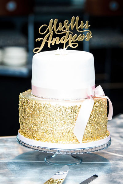 22 Fab Glittery And Sparkling Wedding Cake Ideas For 2021/2022