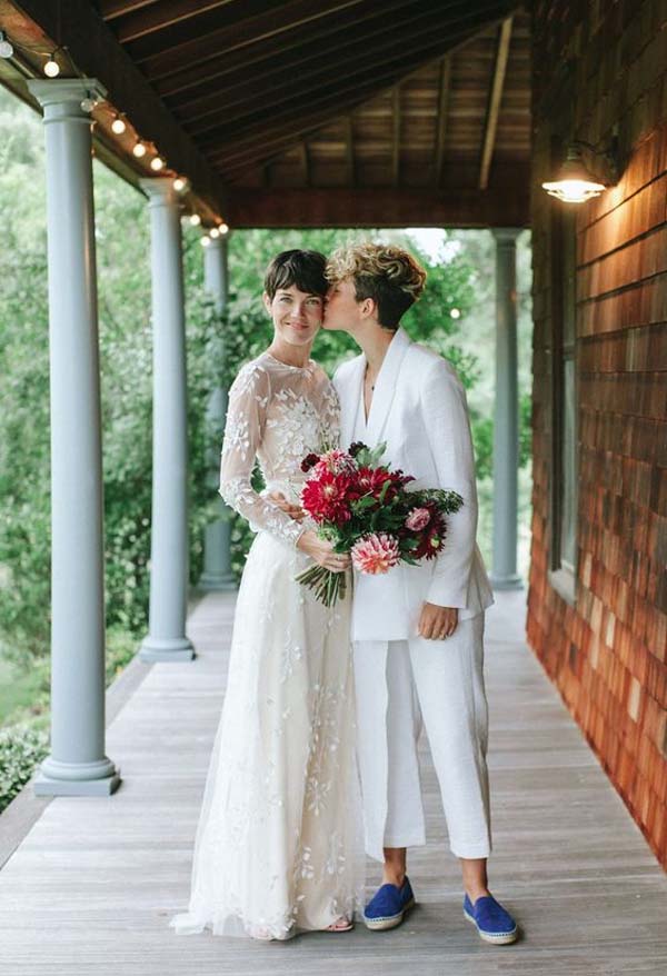 A Beach Wedding in the Rain: Celia Rowlson-Hall and Mia Lidofsky’s Magical North Fork Ceremony