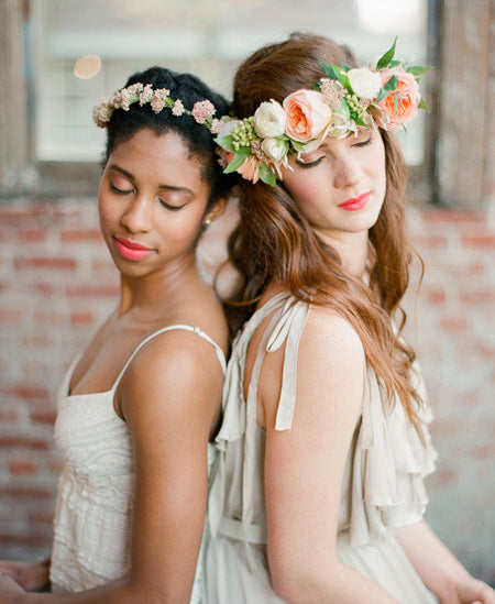 19 Trending Wedding Hairstyles for Brides and Flower Girls