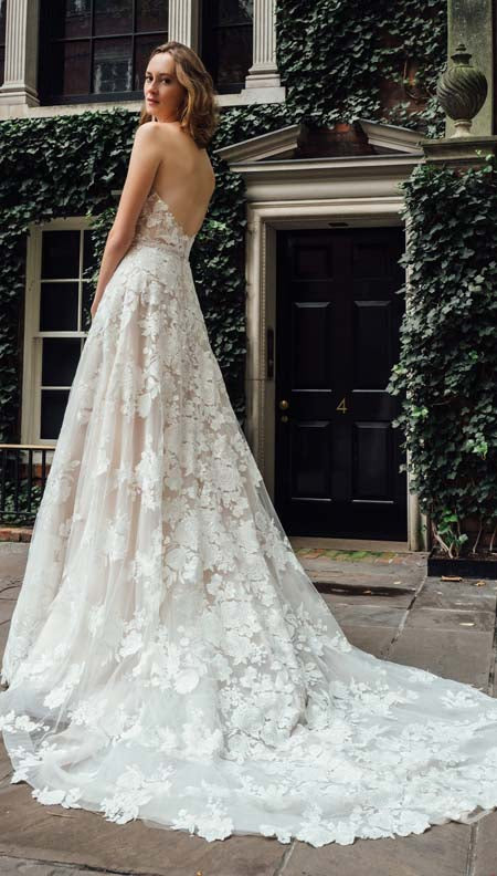 Timeless Mira Zwillinger Wedding Dresses that You’ll Love