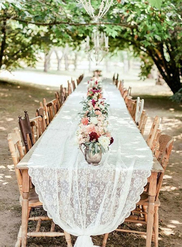 Pretty And Cheap Greenery and Flower Decor For Outside Garden Wedding