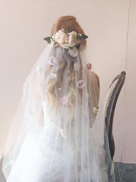 7 Elegant Bridal Veils for Your Perfect Wedding Hairstyles