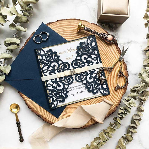 Trendy and Chic Navy and Gold Colors for Your Wedding Inspiration