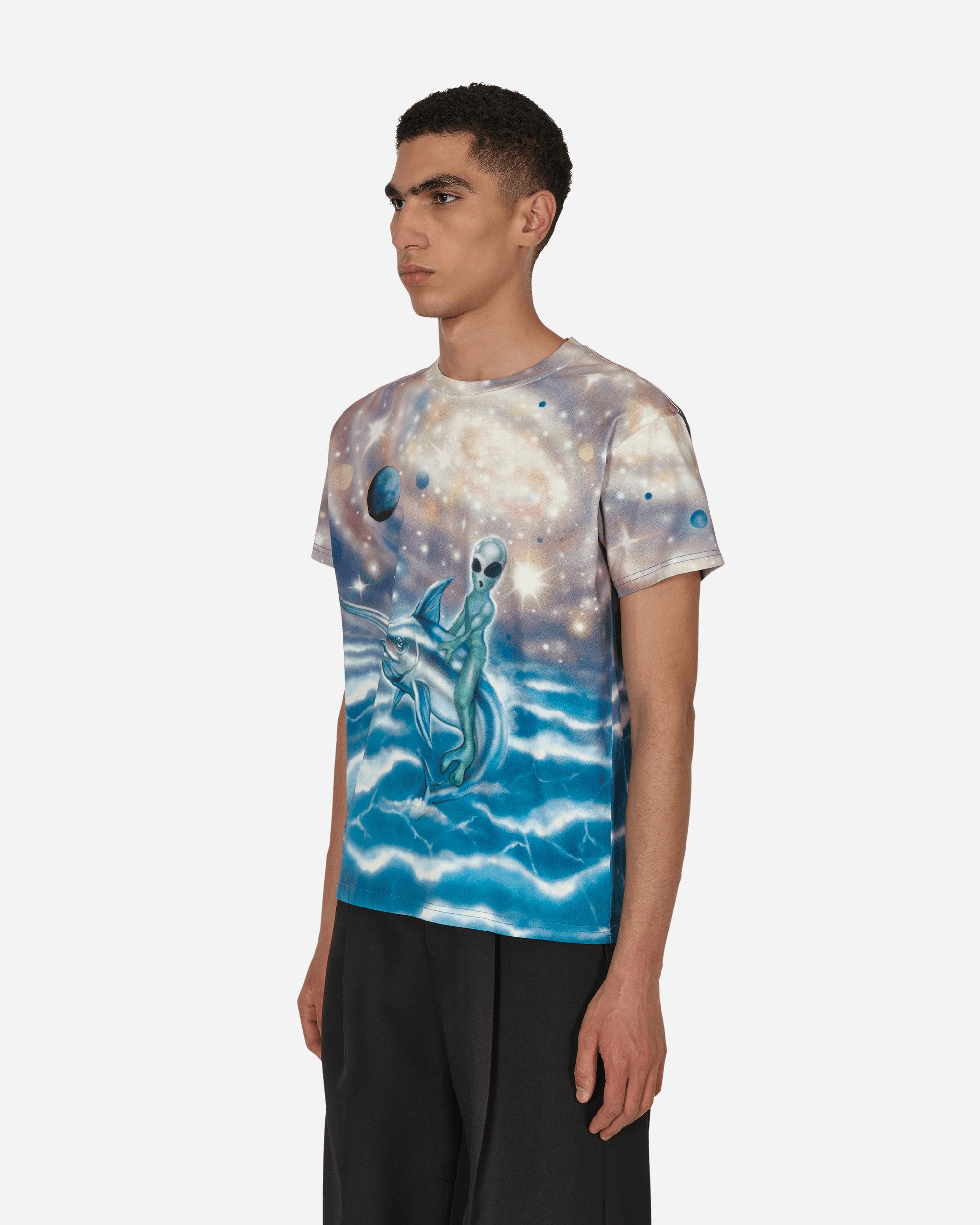 Stockholm (Surfboard) Club Airbrush T-Shirt Multicolor