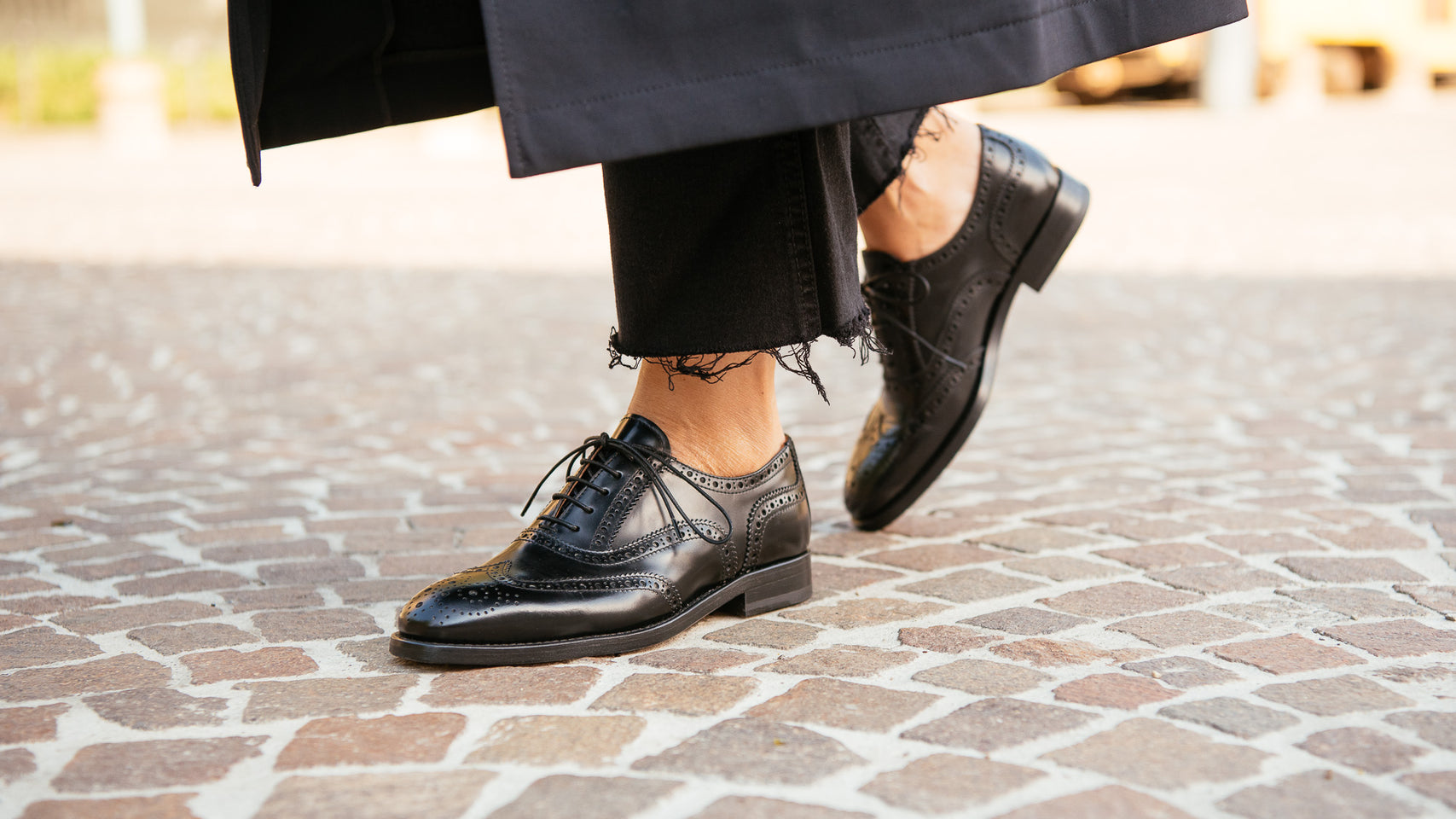 Velasca | Women's Oxfords shoes in leather