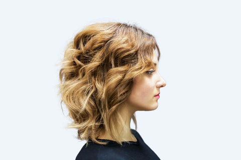 30 Trendiest Shaggy Bob Hairstyles to Sport in 2024 | Messy bob hairstyles,  Medium length hair cuts with layers, Medium layered haircuts