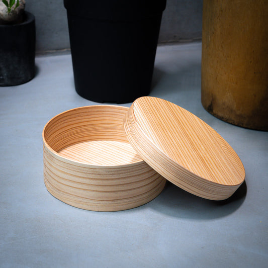 Traditional Wooden Bento Box - Japanese Cedar - Square or Ellipse Shape -  ApolloBox