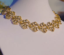 Load image into Gallery viewer, Vintage 80&#39;s Gold Swirl Link Choker Collar Necklace
