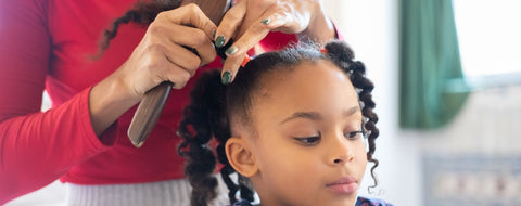 brosse-cheveux-en-bois-bebe