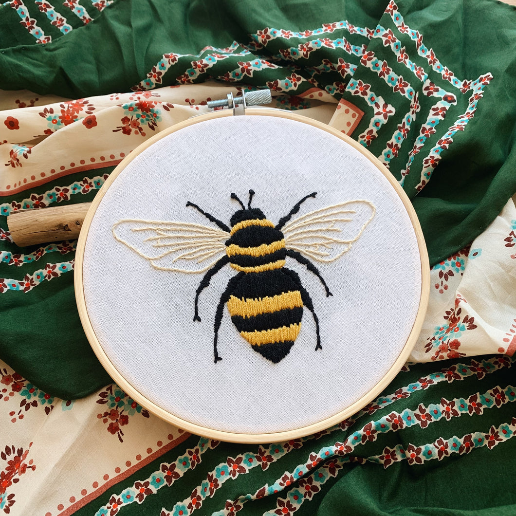 bumble bee embroidery