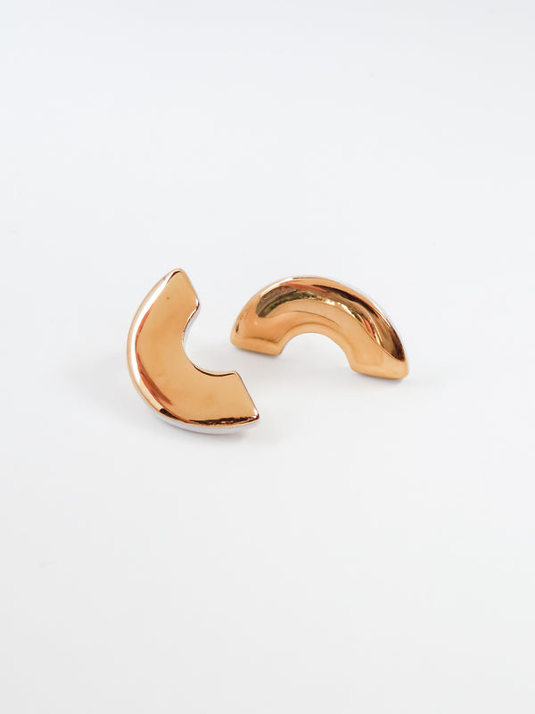Arc Earrings · Gold