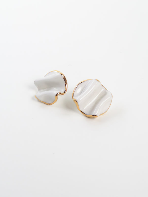 Oval Folded Earrings · White