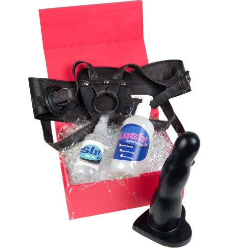 Big Strap On Dildo Kit £144 - Large 7.5 inch Dildo, Leather Harness, Lube & Cleaner SAVE £7