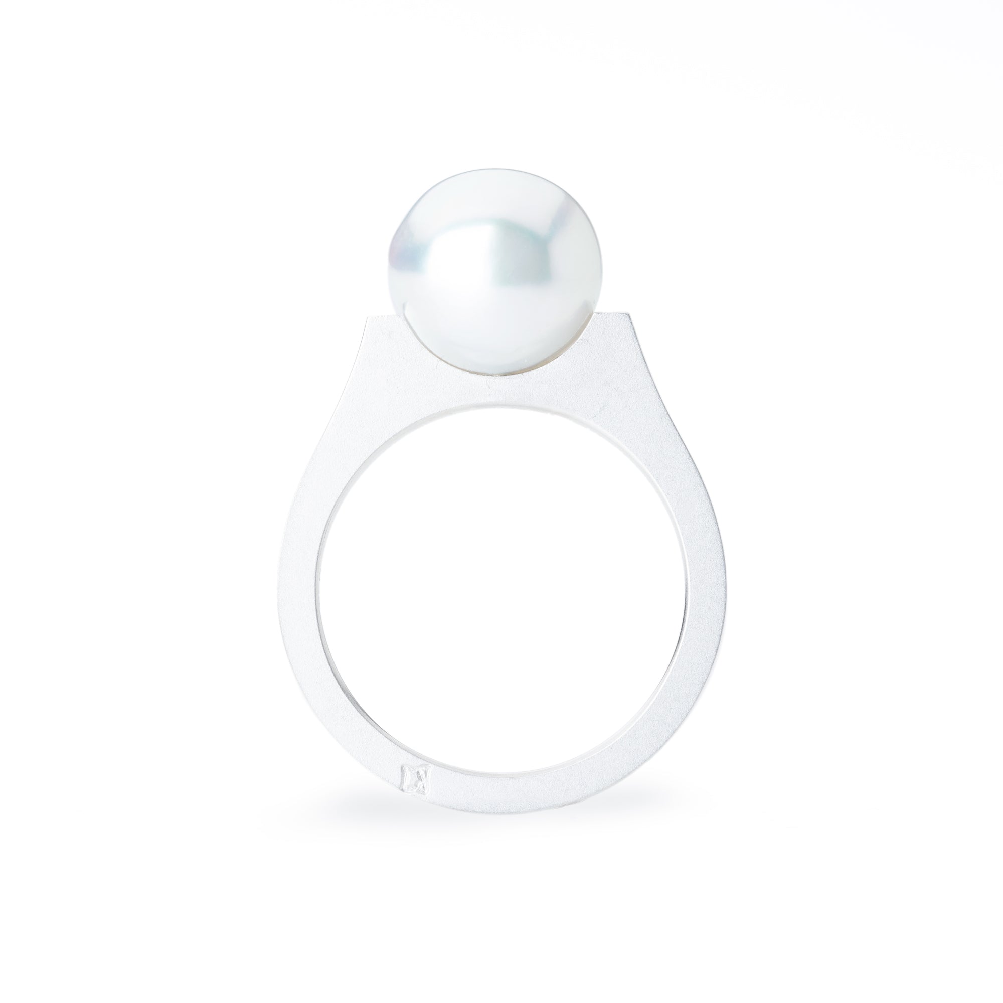 Kosa[こうさ] Flat シルバー　ブルーグレー変形あこやパールリング　Silver925 Akoya Cultured Pearl Ring Japanese MENTOSEN