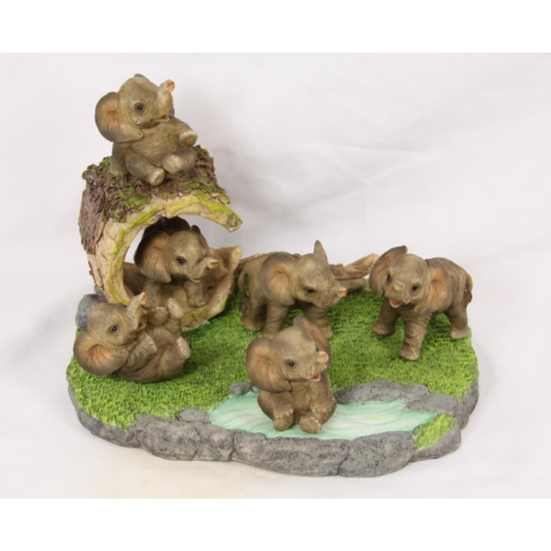 6CM BABY ELEPHANTS ON DISPLAY 6 AS