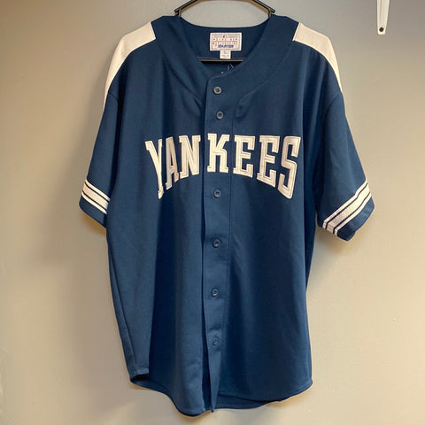 Vintage New York Yankees Derek Jeter #2 T Shirt Jersey M/L Y10