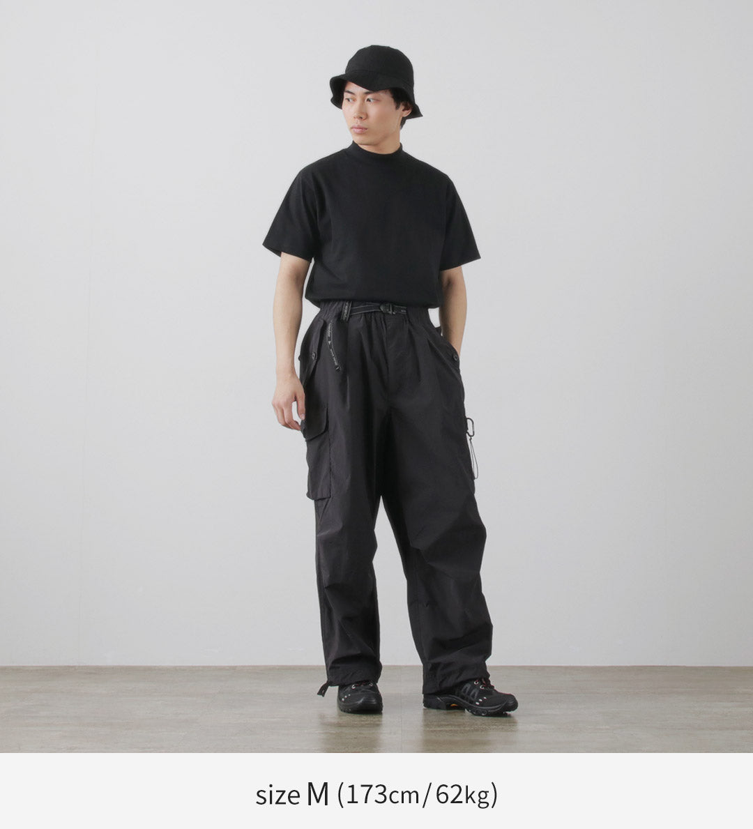 AND WANDER（アンドワンダー） オーバーサイズ カーゴパンツ / メンズ 大きめ ゆったり 春夏 撥水 アウトドア oversized  cargo pants