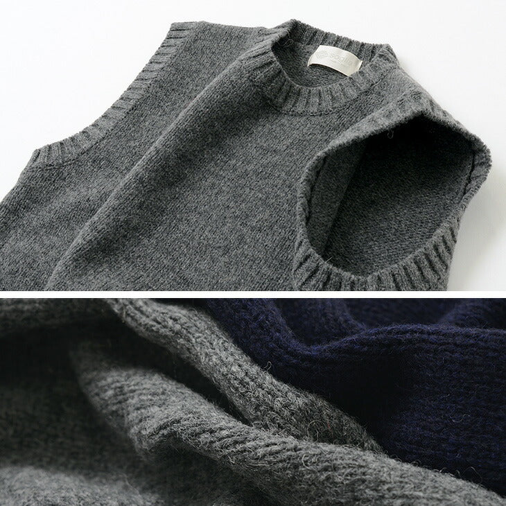 SOGLIA LANDNOAH British Wool Crew Neck Knitted Vest