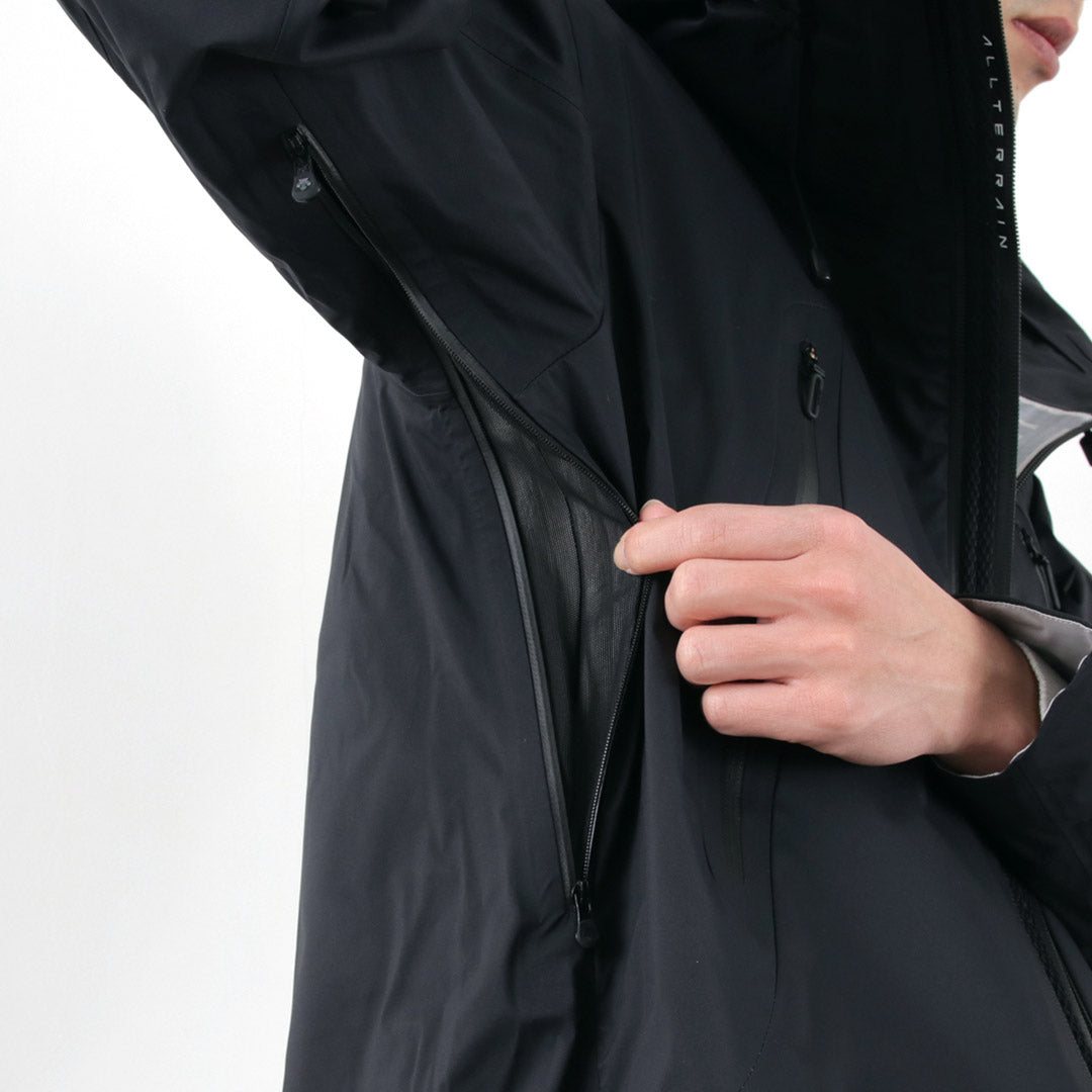 DESCENTE / ALLTERRAIN Hard Shell Jacket Creas