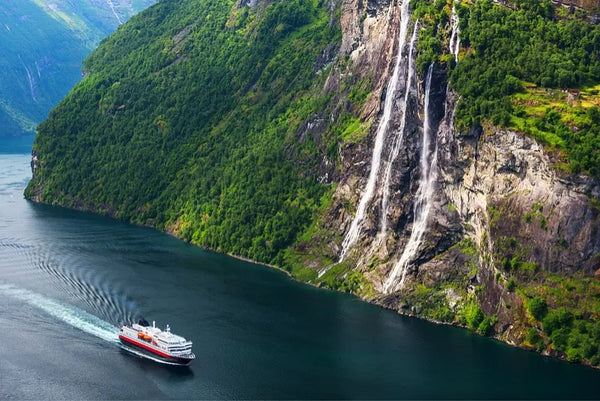 Seven Sisters Waterfall, Norway