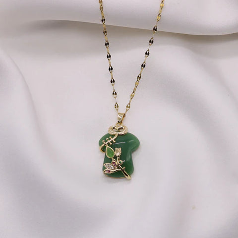 Green Bodice Pendant Necklace