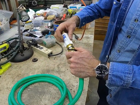 Attaching the Freeze Miser to a hose