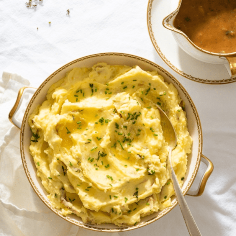 Yukon Gold Mashed Potatoes & Poultry Gravy