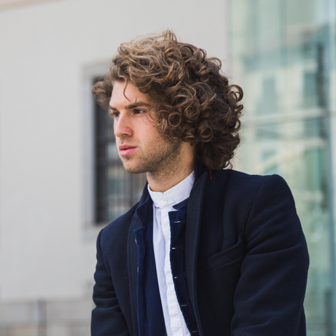 Curly Hair Care For Men: 5 Tips and Tricks from Professional Barbers –  Youngmans Oxford