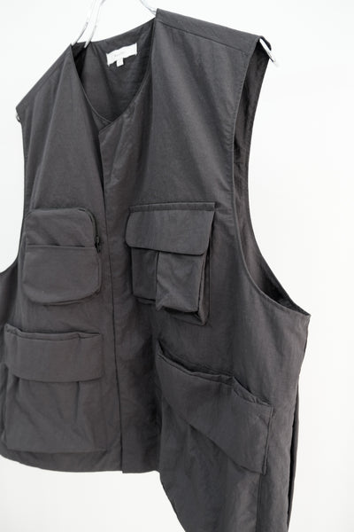 至る｜MULTI-PKT VEST｜kontor 24SS｜えん -en-