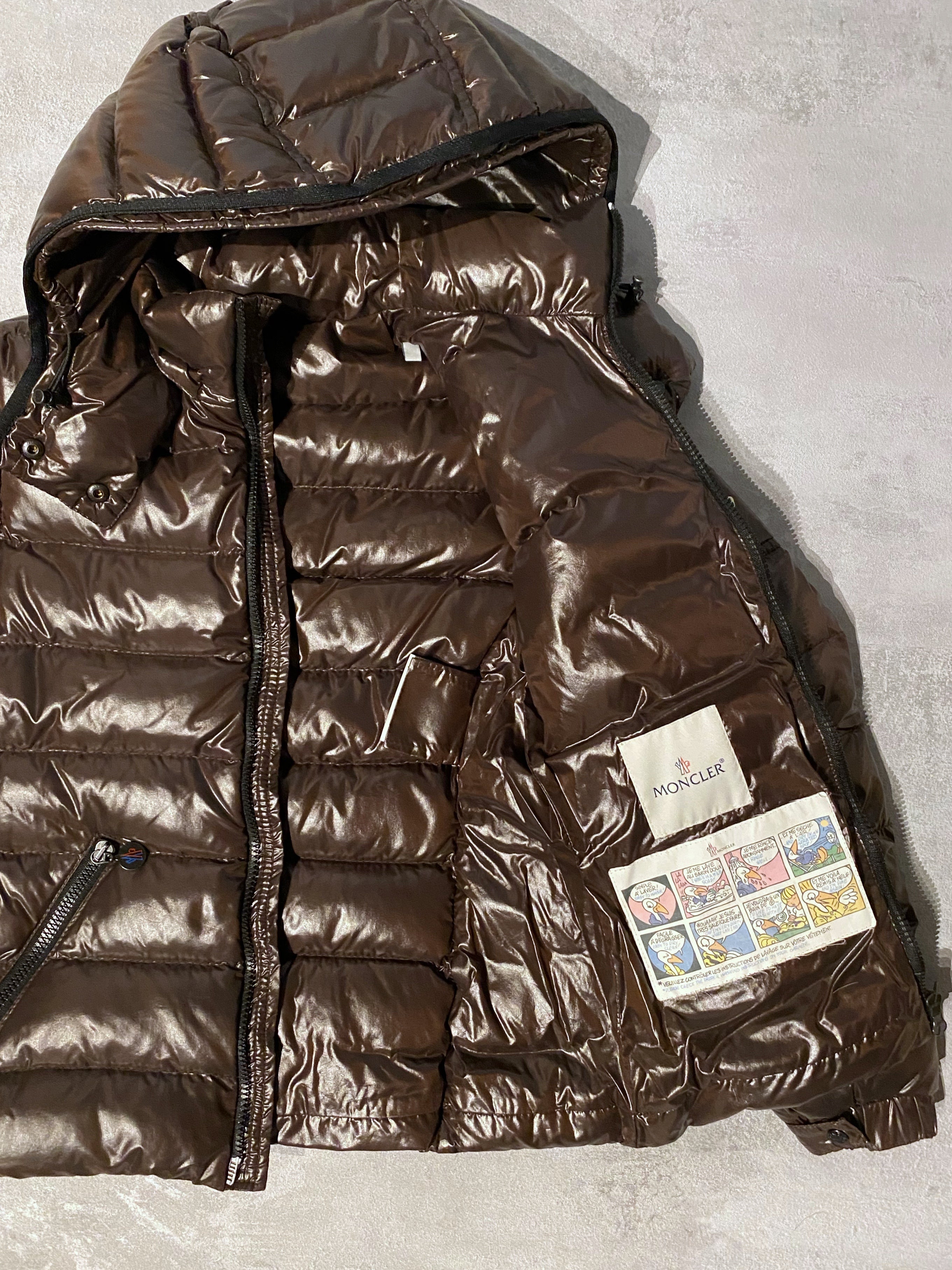 moncler bady size 2