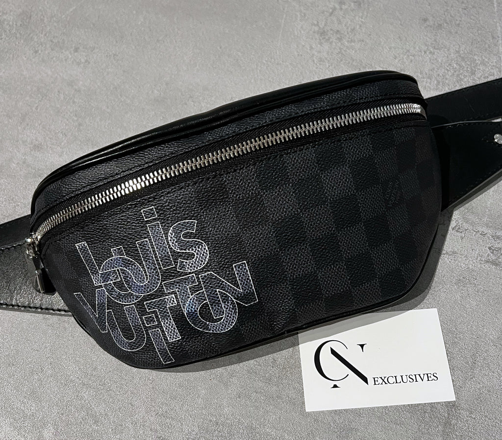 Shop Louis Vuitton Street Style 2WAY Plain Leather Logo Belt Bags (M46602)  by design◇base