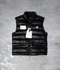 moncler gilet size 3