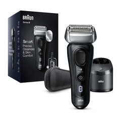 Braun Series 8 partakone puhdistusasemalla