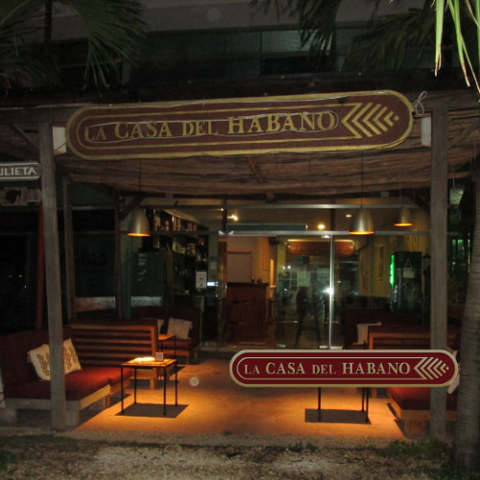 LA CASA DEL HABANO PLAYA DEL CARMEN