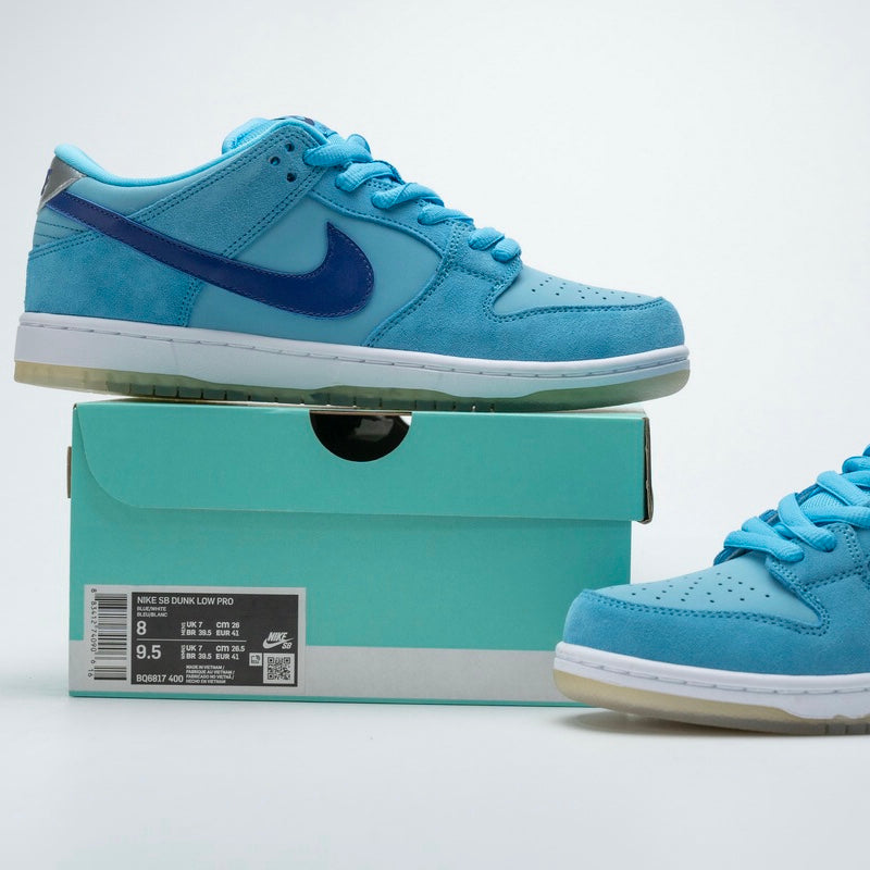 ファッション通販 NIKE SB DUNK LOW PRO 