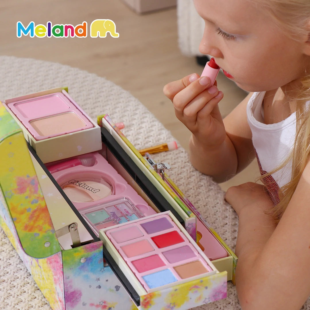 To Little Girls To Make Up Meland