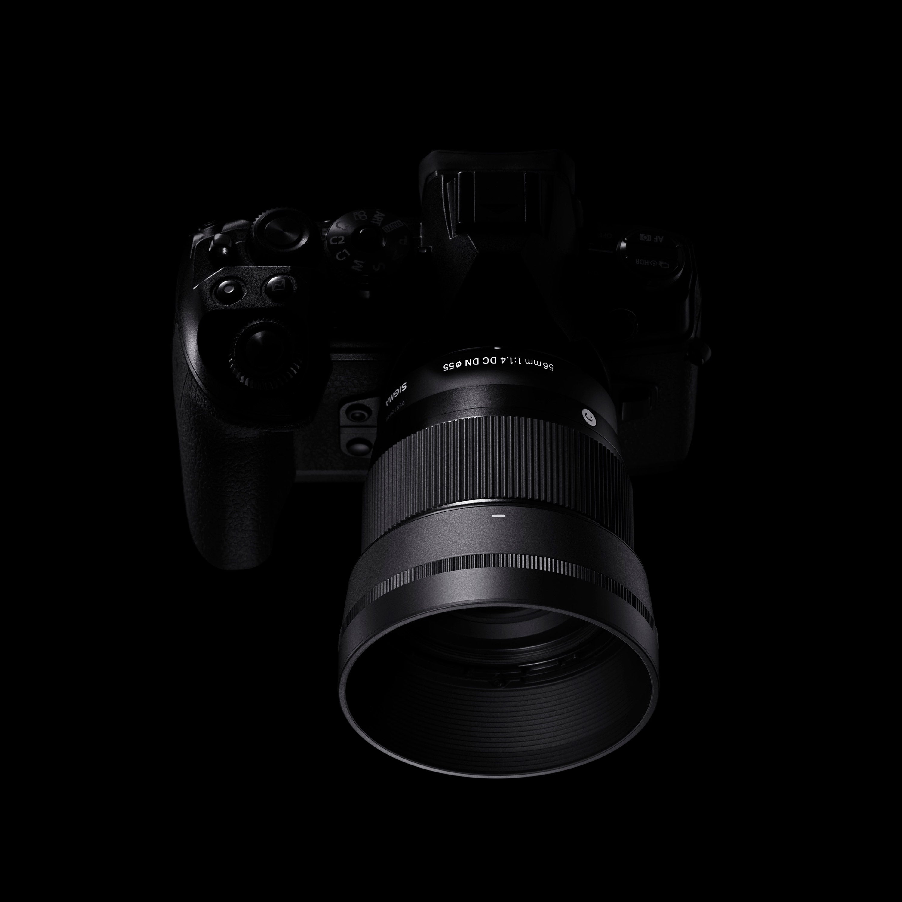 56mm F1.4 DC DN | Contemporary